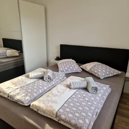 Apartment Luca Πούλα Εξωτερικό φωτογραφία